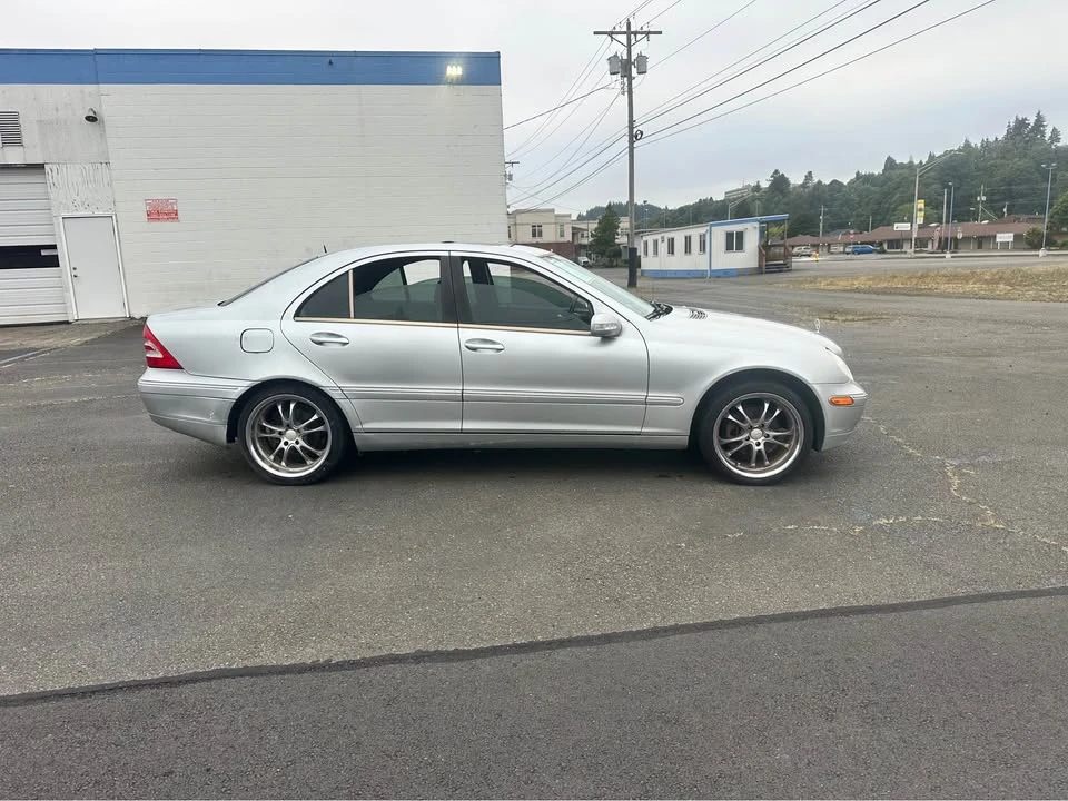 2003 Mercedes-Benz W203 C-Class - Image 4 of 12