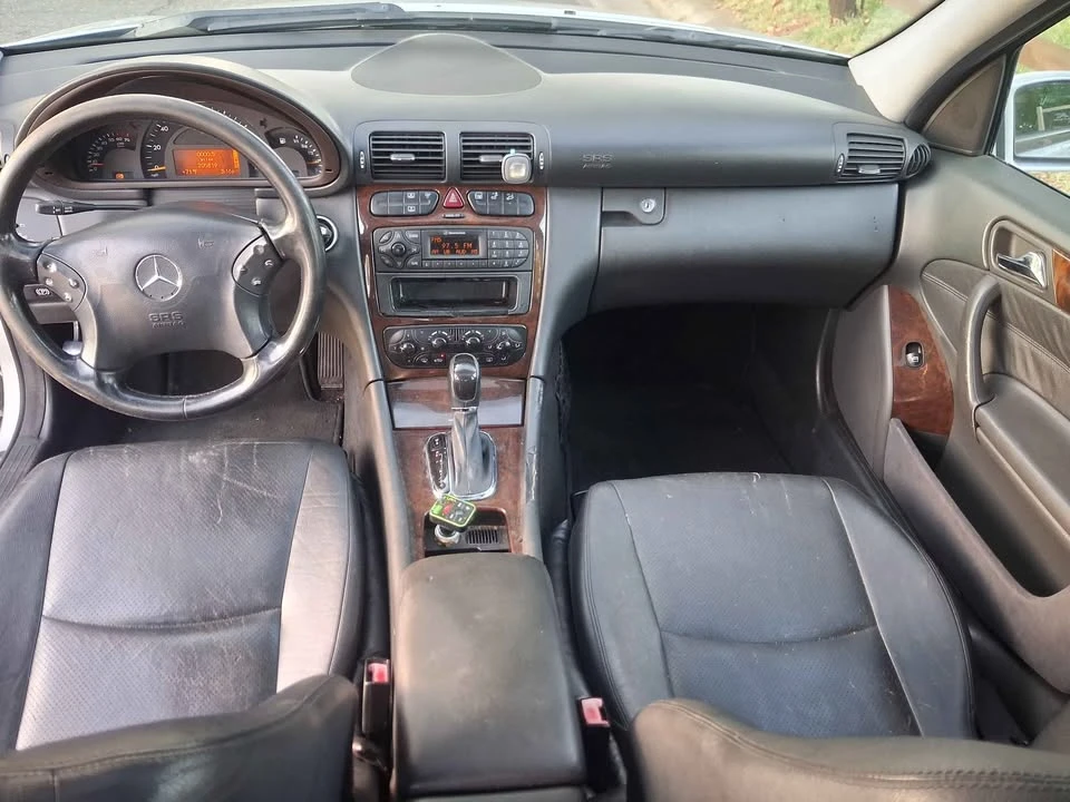 2003 Mercedes-Benz W203 C-Class - Image 9 of 10