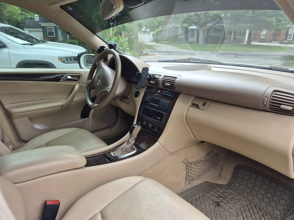 2003 Mercedes-Benz W203 C-Class - Image 7 of 11