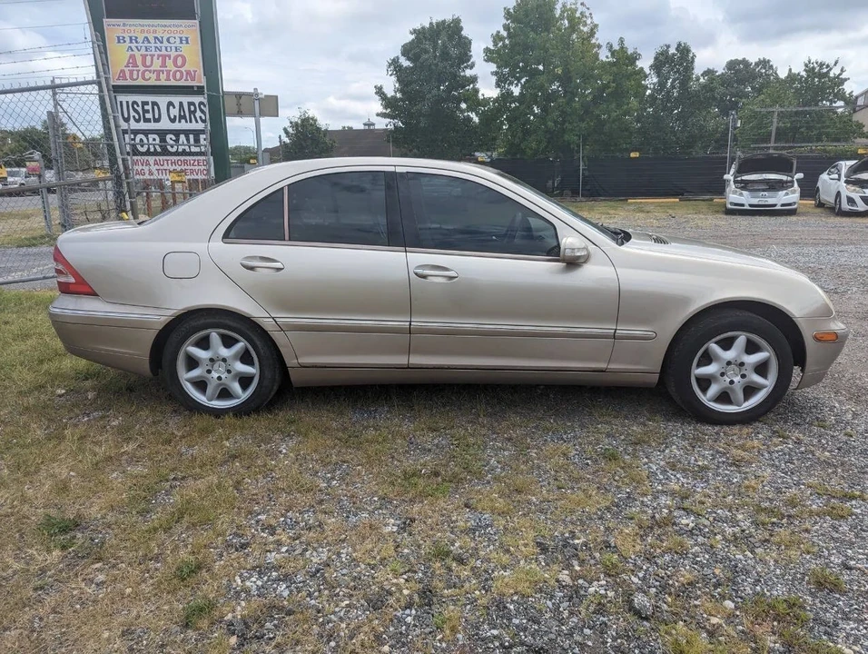 2003 Mercedes-Benz W203 C-Class - Image 5 of 21