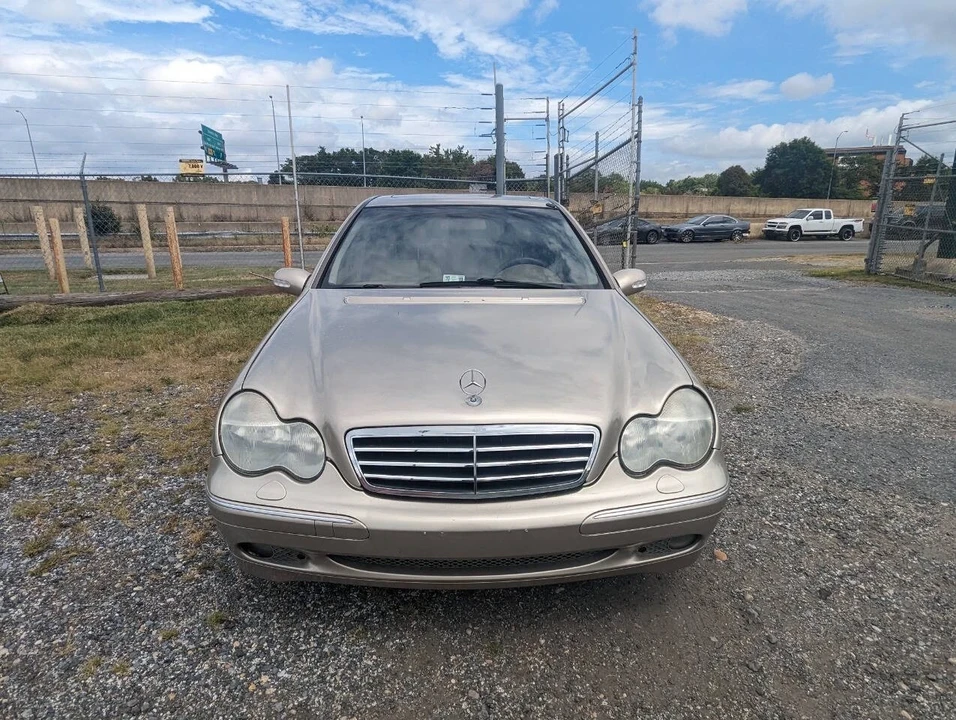 2003 Mercedes-Benz W203 C-Class - Image 7 of 21