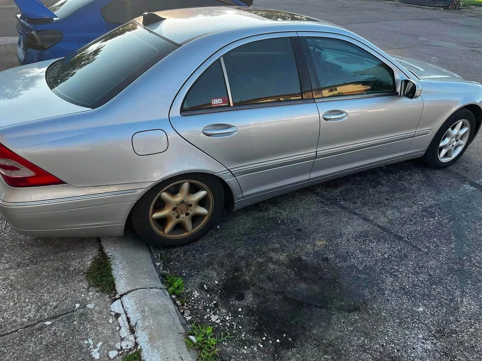 2003 Mercedes-Benz W203 C-Class - Image 8 of 10
