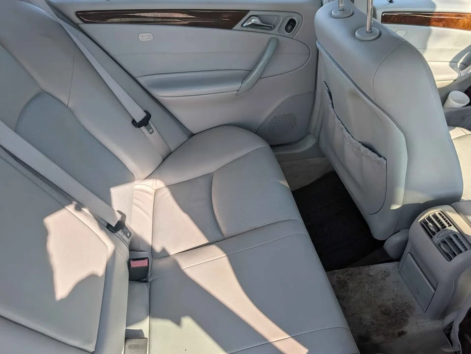2003 Mercedes-Benz W203 C-Class - Image 11 of 16