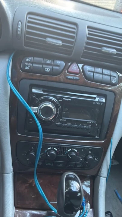 2003 Mercedes-Benz W203 C-Class - Image 2 of 10