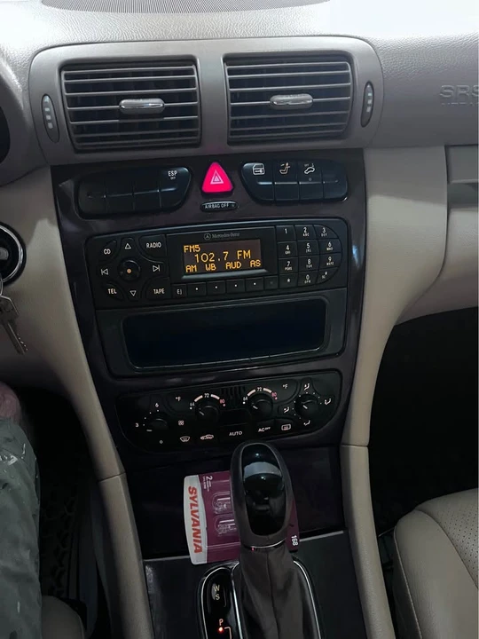 2003 Mercedes-Benz W203 C-Class - Image 9 of 10