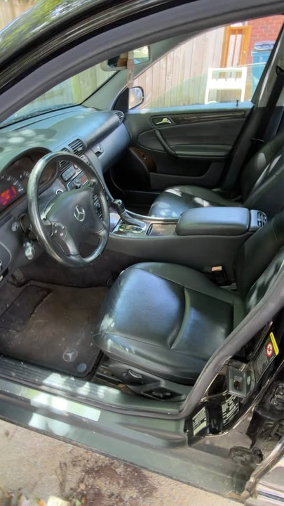 2003 Mercedes-Benz W203 C-Class - Image 7 of 10