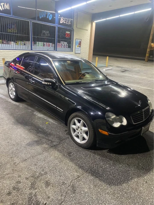 2003 Mercedes-Benz W203 C-Class - Image 2 of 6