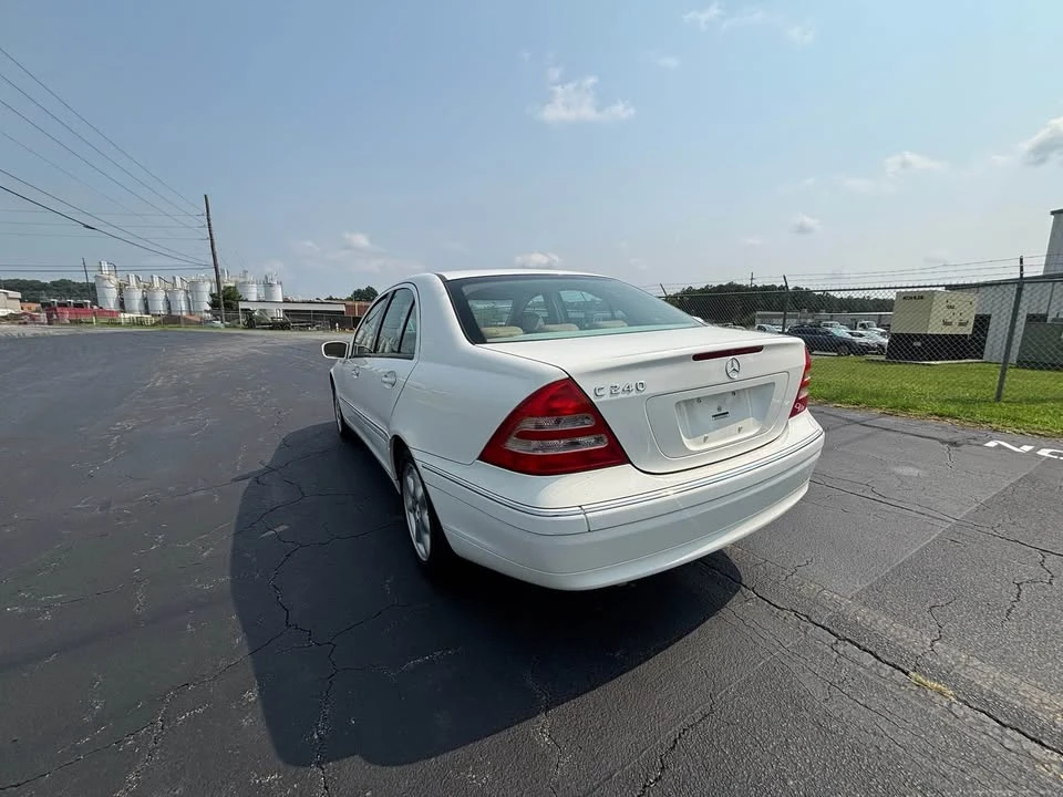 2003 Mercedes-Benz W203 C-Class - Image 9 of 20