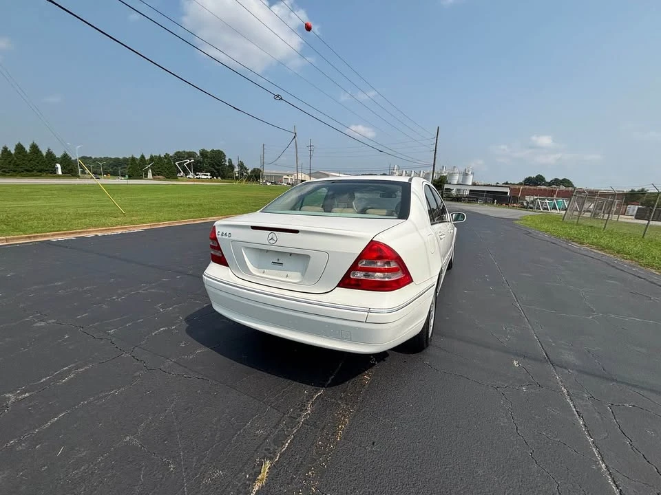 2003 Mercedes-Benz W203 C-Class - Image 7 of 20