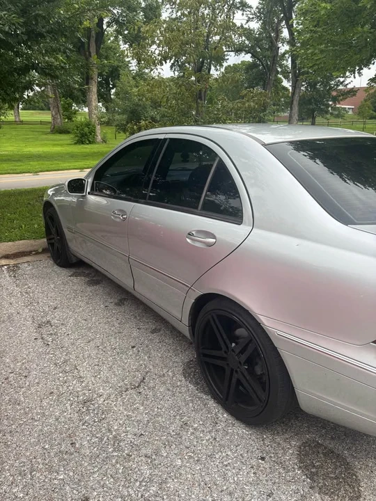 2003 Mercedes-Benz W203 C-Class - Image 3 of 10