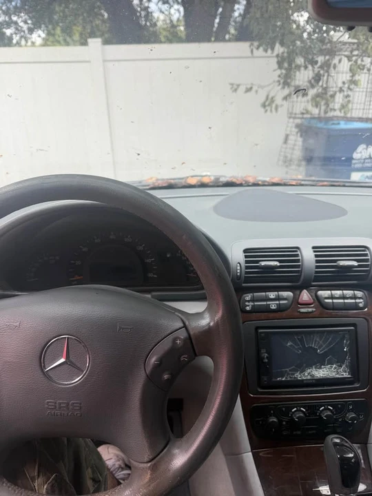 2003 Mercedes-Benz W203 C-Class - Image 7 of 10