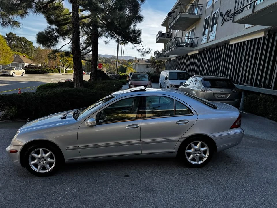 2003 Mercedes-Benz W203 C-Class - Image 8 of 19