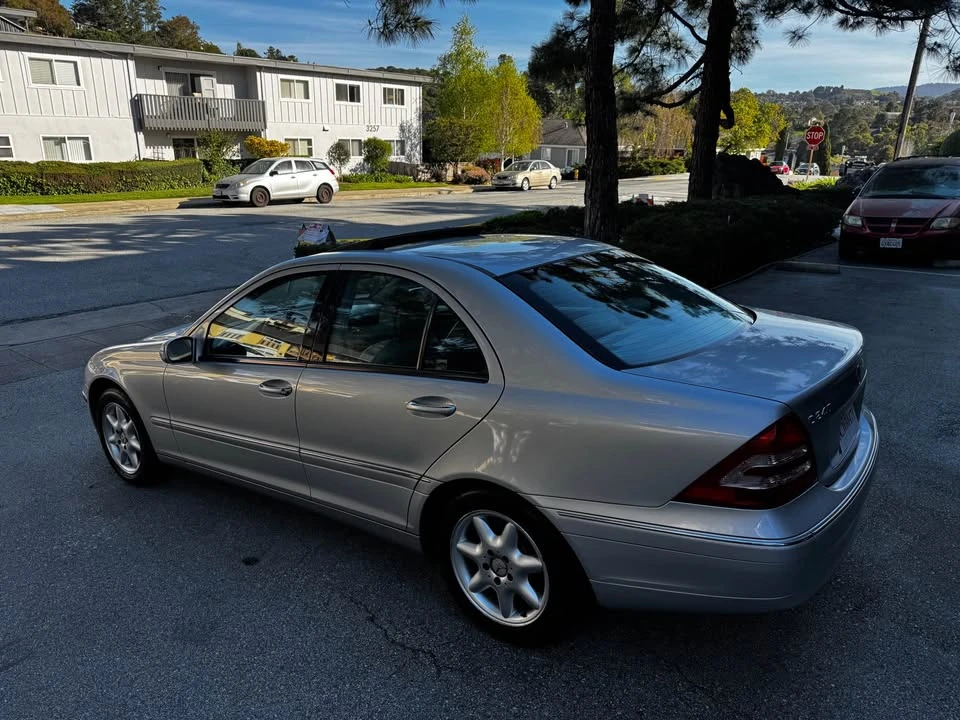 2003 Mercedes-Benz W203 C-Class - Image 4 of 19