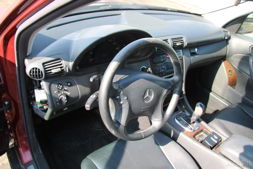 2003 Mercedes-Benz W203 C-Class - Image 14 of 21