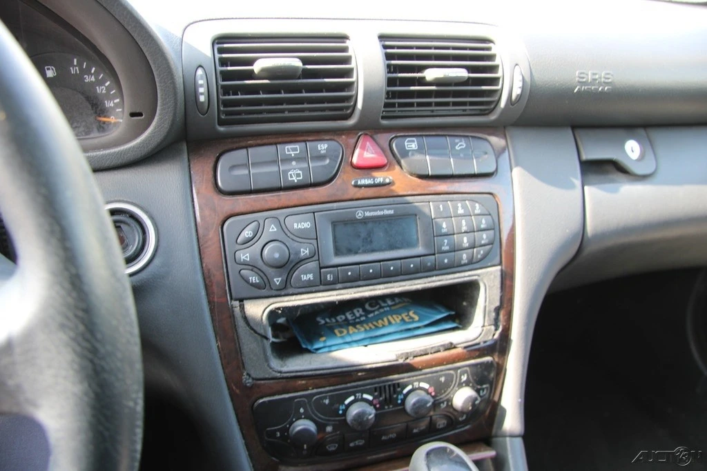 2003 Mercedes-Benz W203 C-Class - Image 17 of 21