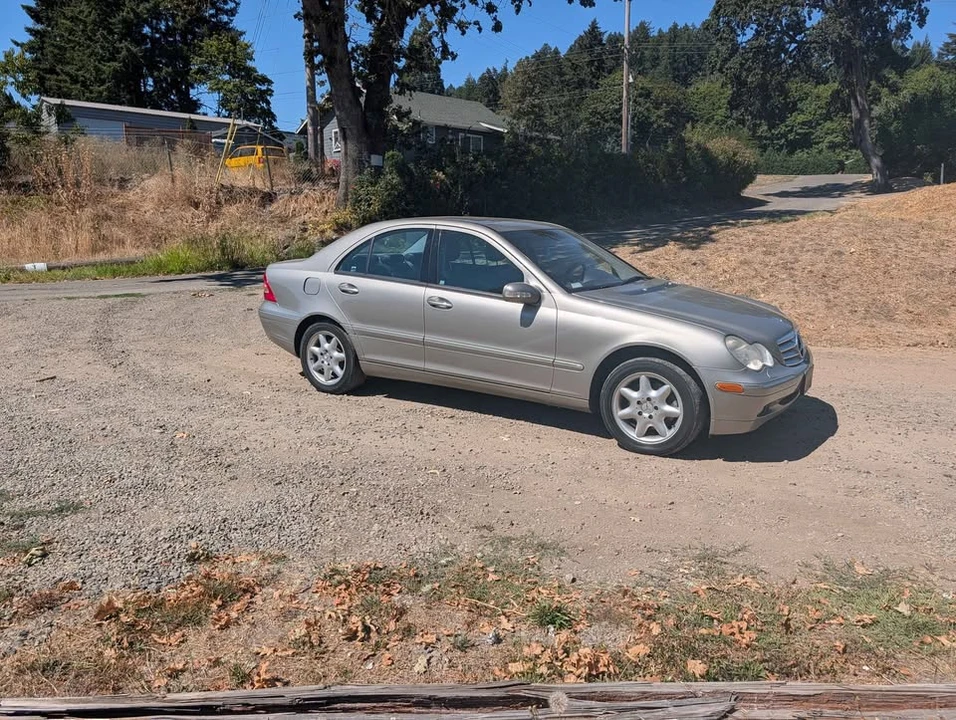 2003 Mercedes-Benz W203 C-Class - Image 3 of 16
