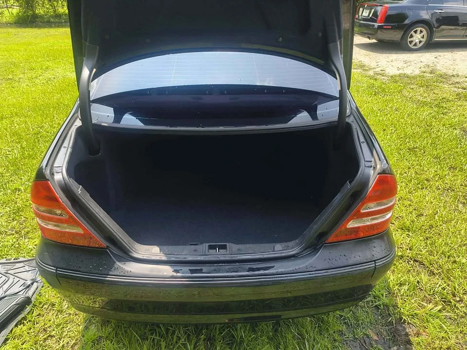 2003 Mercedes-Benz W203 C-Class - Image 10 of 12