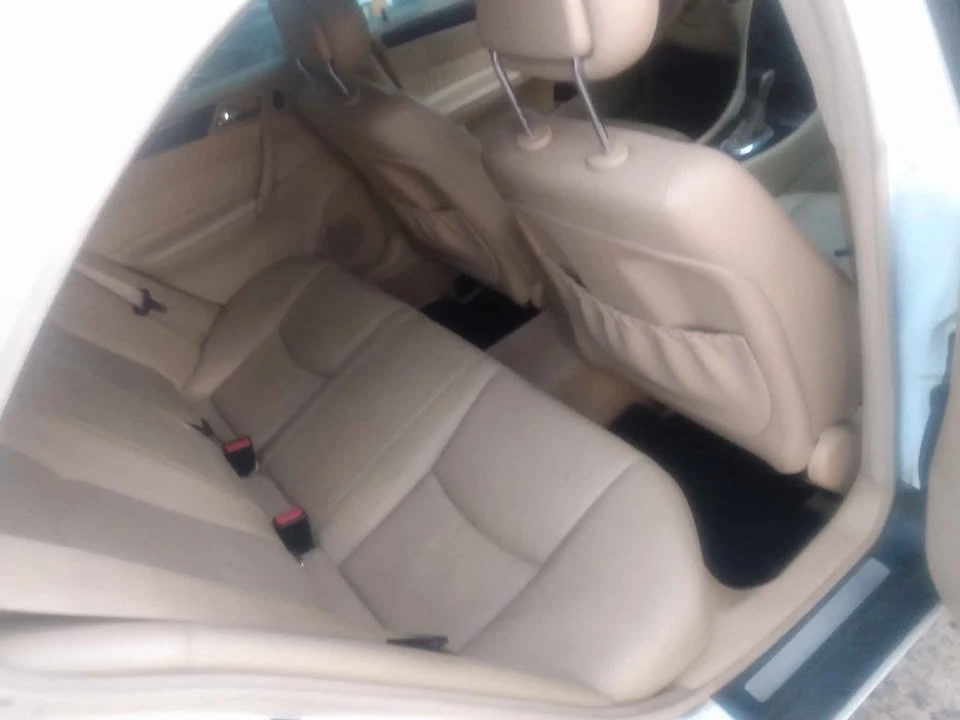 2003 Mercedes-Benz W203 C-Class - Image 8 of 10