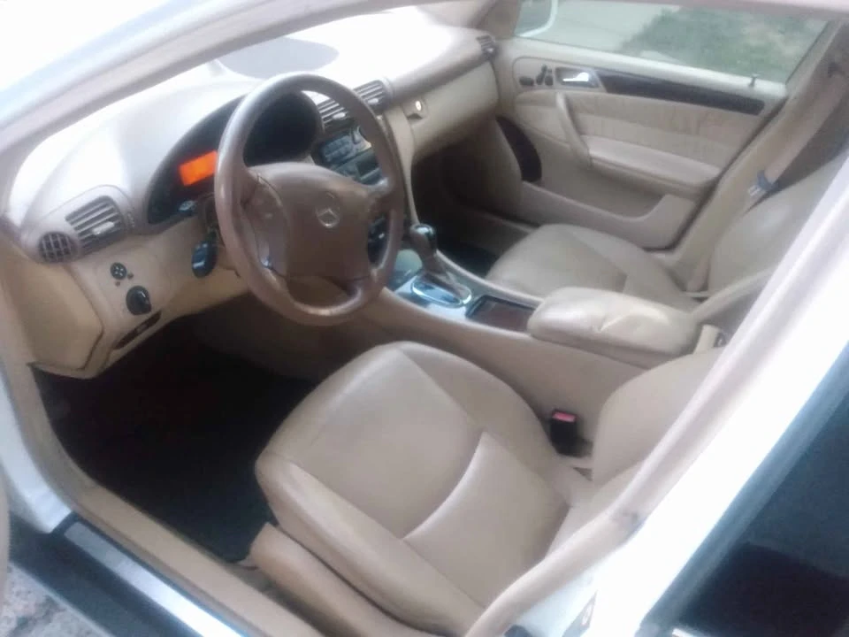 2003 Mercedes-Benz W203 C-Class - Image 6 of 10
