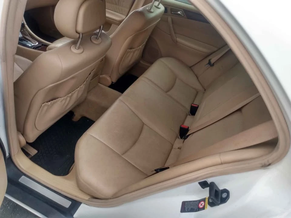 2003 Mercedes-Benz W203 C-Class - Image 8 of 10