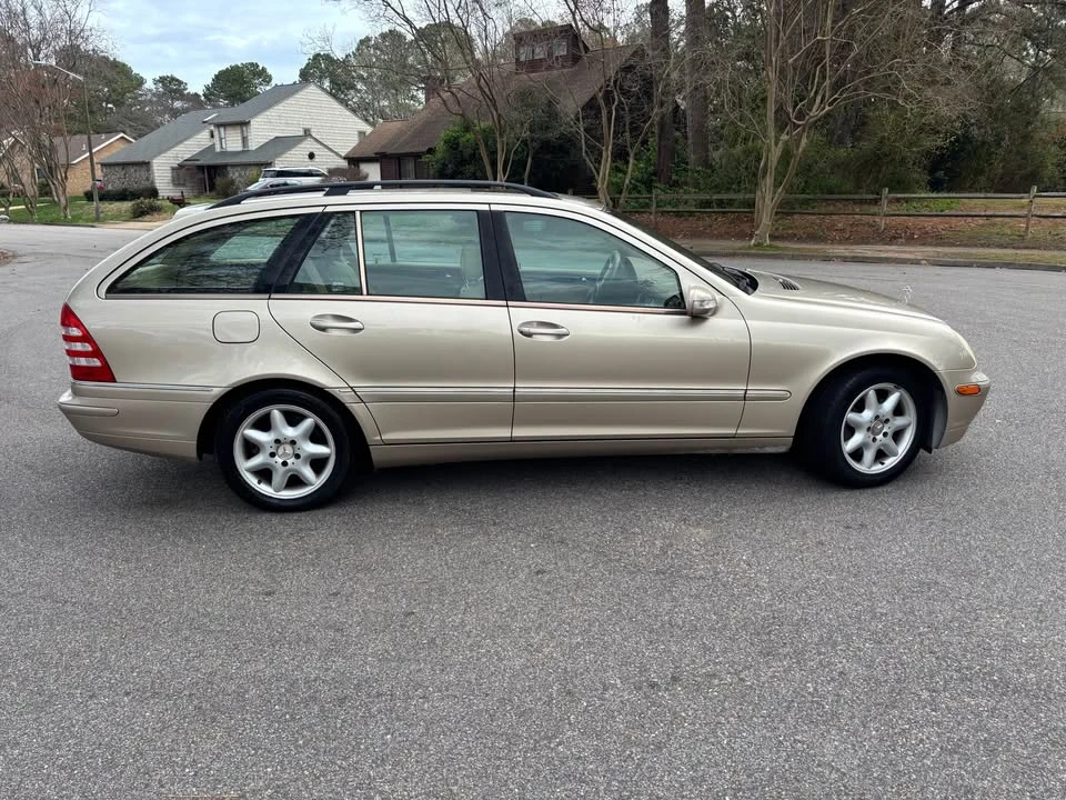2003 Mercedes-Benz W203 C-Class - Image 3 of 13