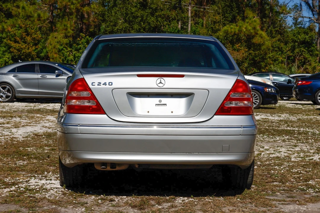 2003 Mercedes-Benz W203 C-Class - Image 9 of 12