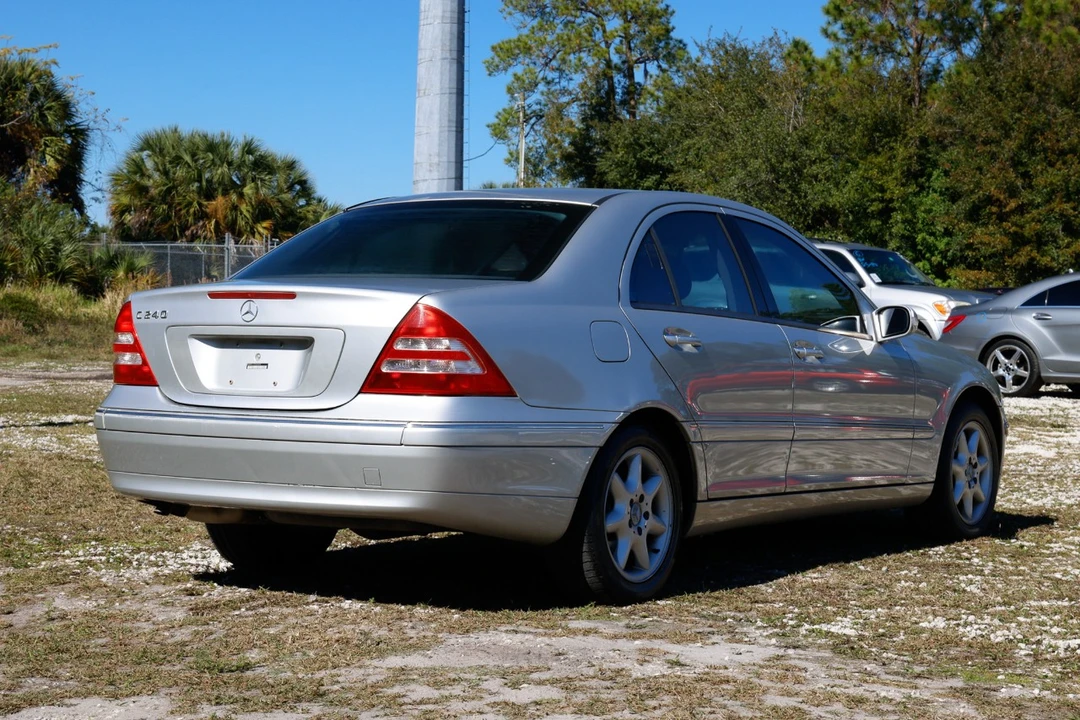 2003 Mercedes-Benz W203 C-Class - Image 11 of 12