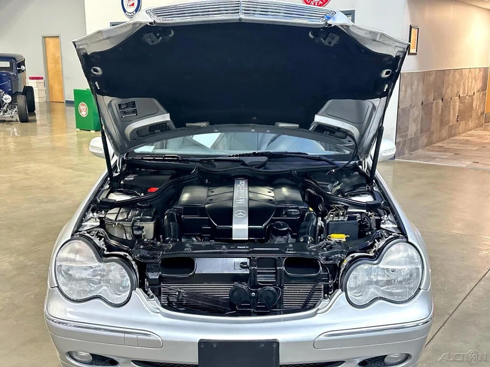 2003 Mercedes-Benz W203 C-Class - Image 10 of 21