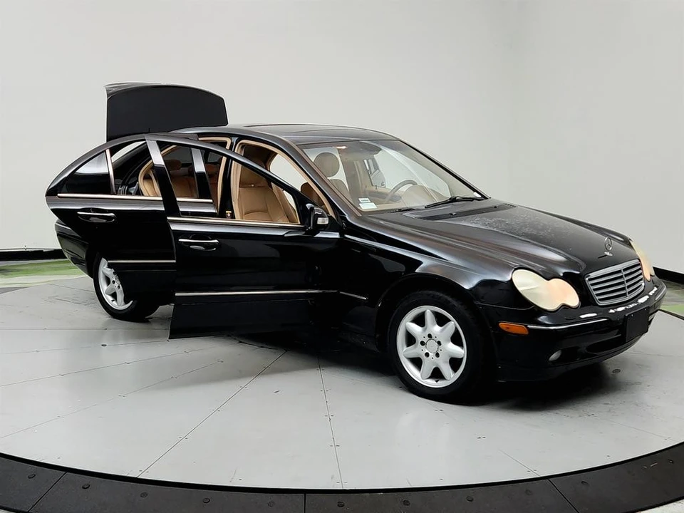 2003 Mercedes-Benz W203 C-Class - Image 10 of 12