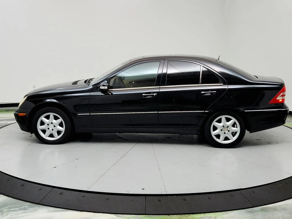 2003 Mercedes-Benz W203 C-Class - Image 8 of 12