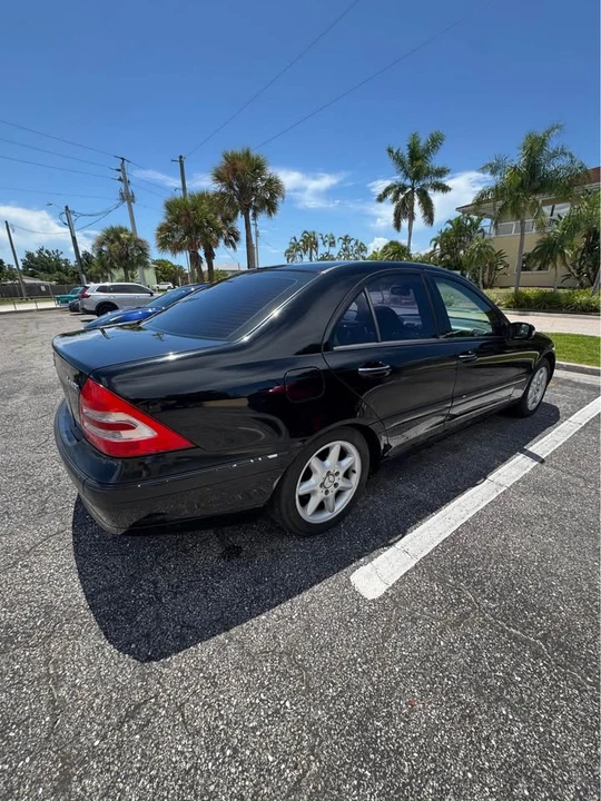 2003 Mercedes-Benz W203 C-Class - Image 3 of 9