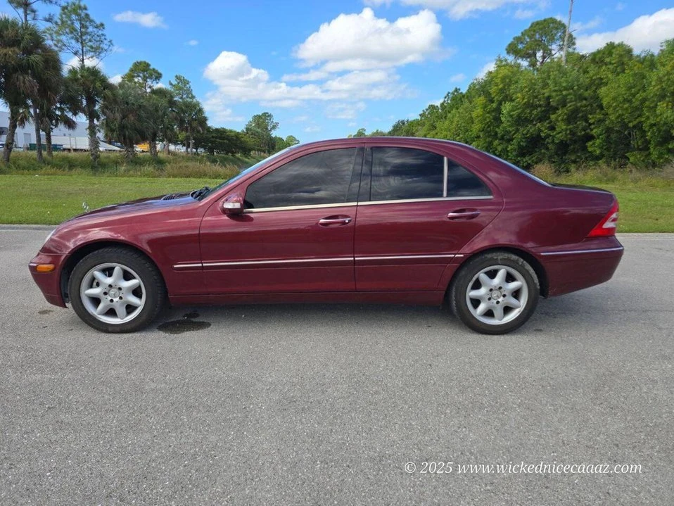 2003 Mercedes-Benz W203 C-Class - Image 2 of 20