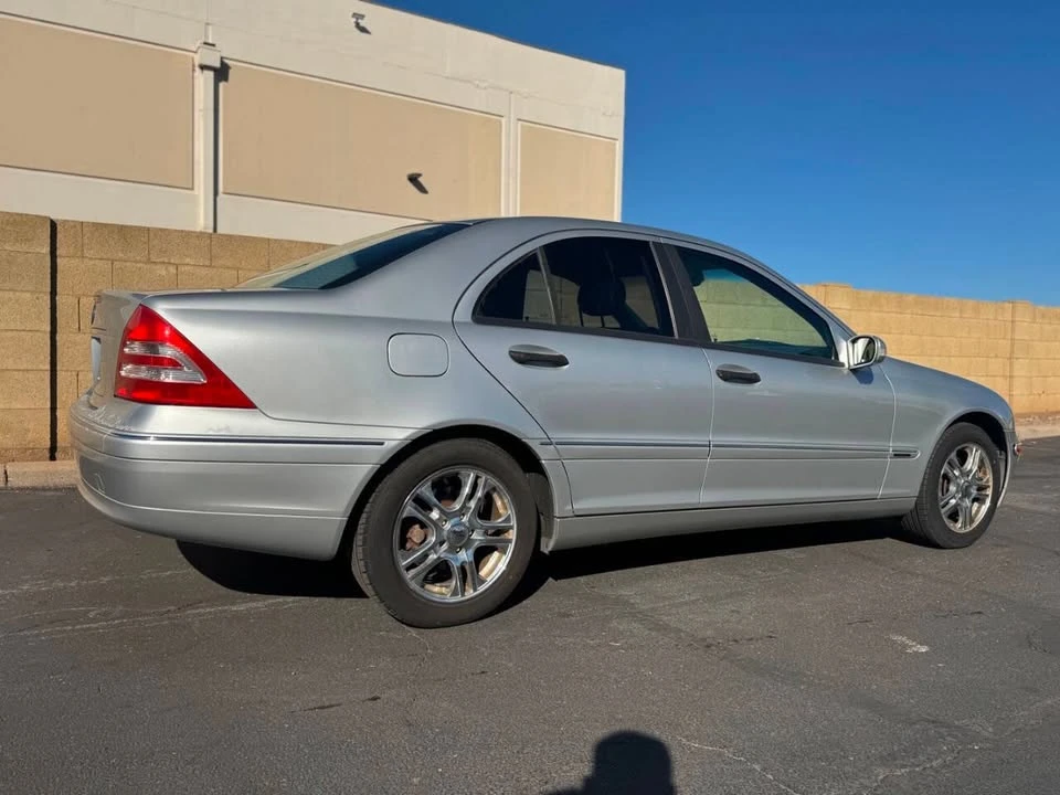 2003 Mercedes-Benz W203 C-Class - Image 13 of 19