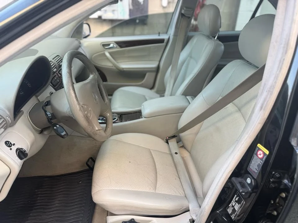 2003 Mercedes-Benz W203 C-Class - Image 7 of 9