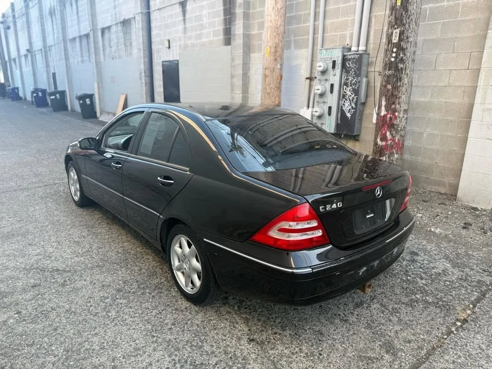 2003 Mercedes-Benz W203 C-Class - Image 2 of 9