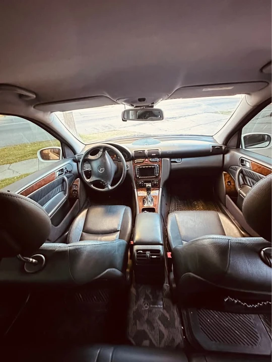 2003 Mercedes-Benz W203 C-Class - Image 15 of 19