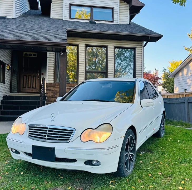 2003 Mercedes-Benz W203 C-Class - Image 2 of 19