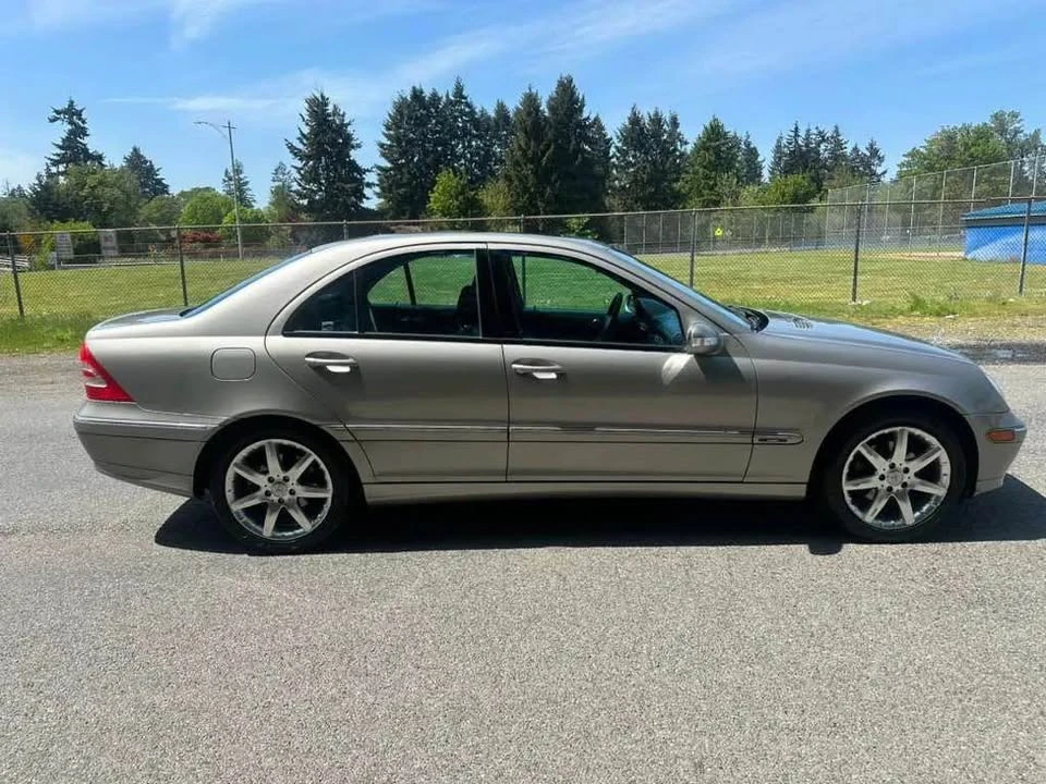 2003 Mercedes-Benz W203 C-Class - Image 13 of 20