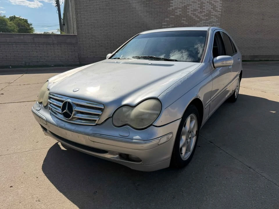 2003 Mercedes-Benz W203 C-Class - Image 6 of 12