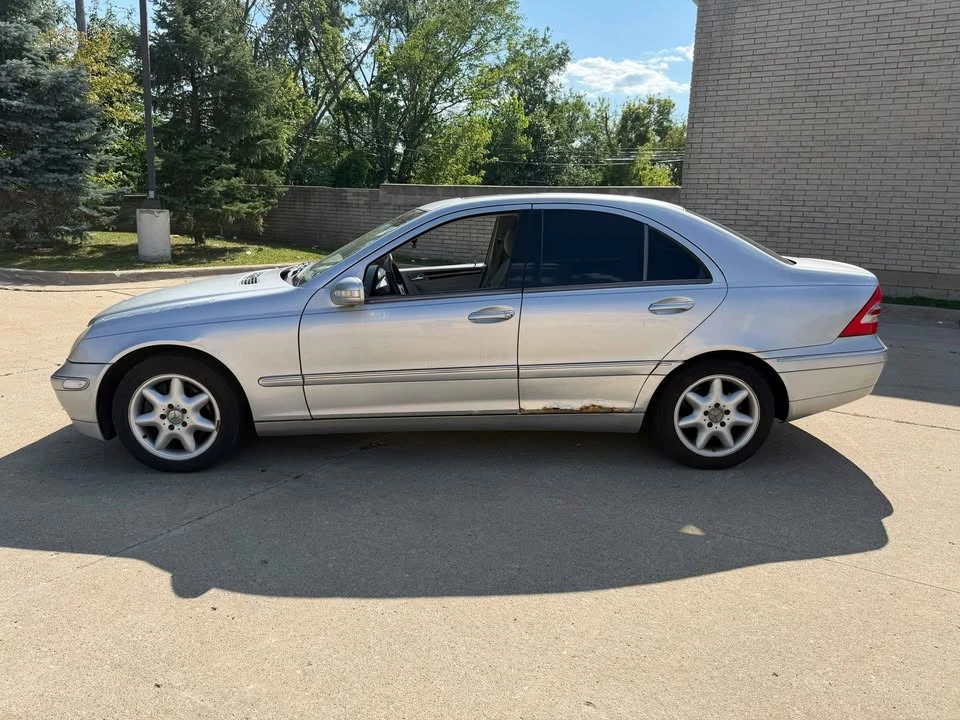 2003 Mercedes-Benz W203 C-Class - Image 5 of 12