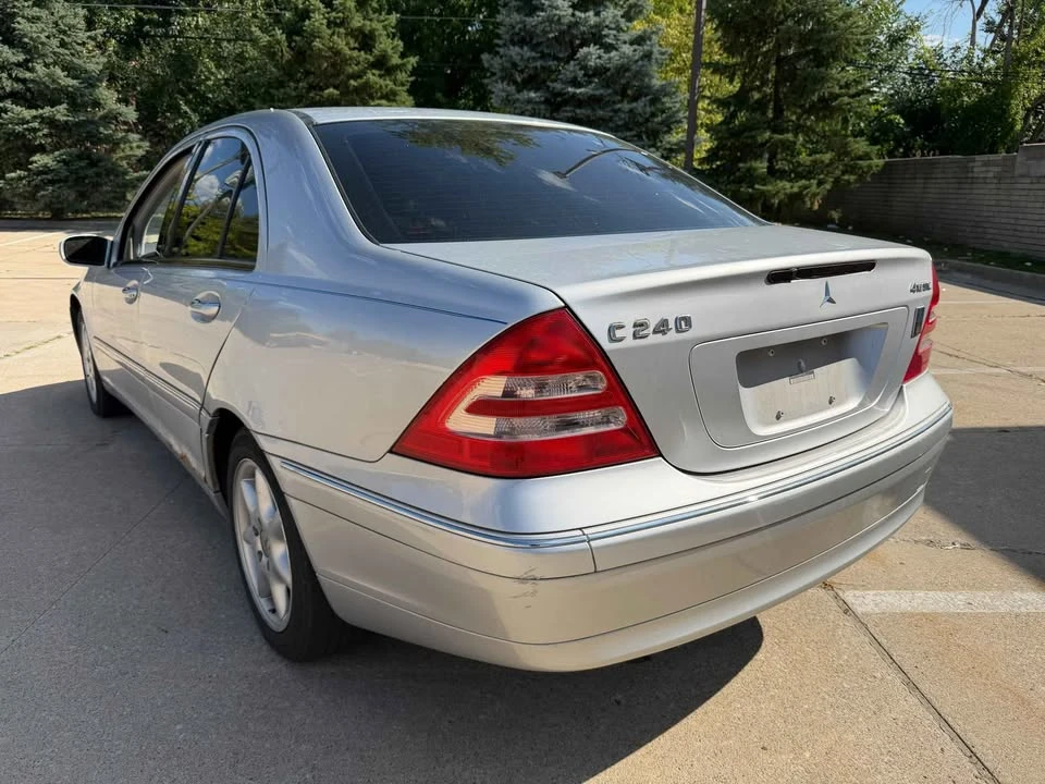 2003 Mercedes-Benz W203 C-Class - Image 2 of 12