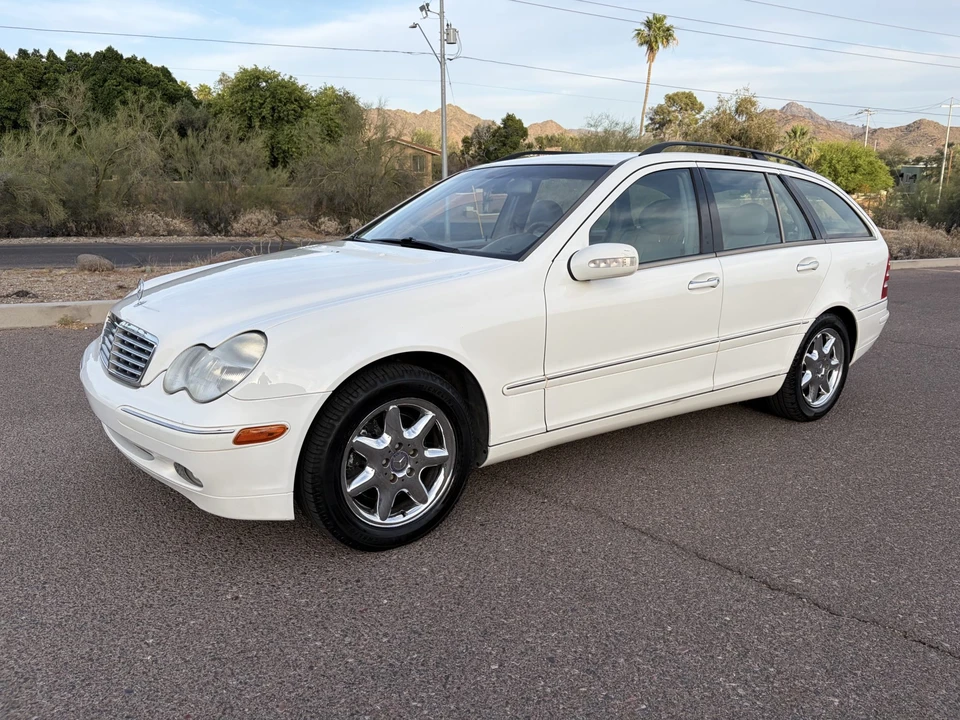 2003 Mercedes-Benz W203 C-Class - Image 2 of 31