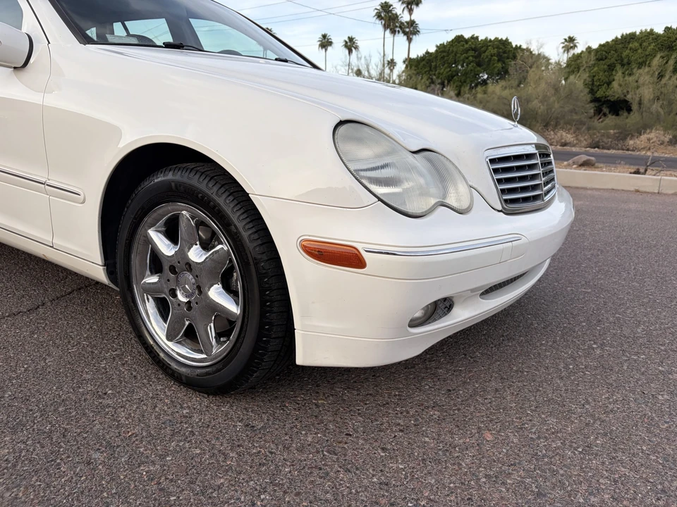 2003 Mercedes-Benz W203 C-Class - Image 13 of 31
