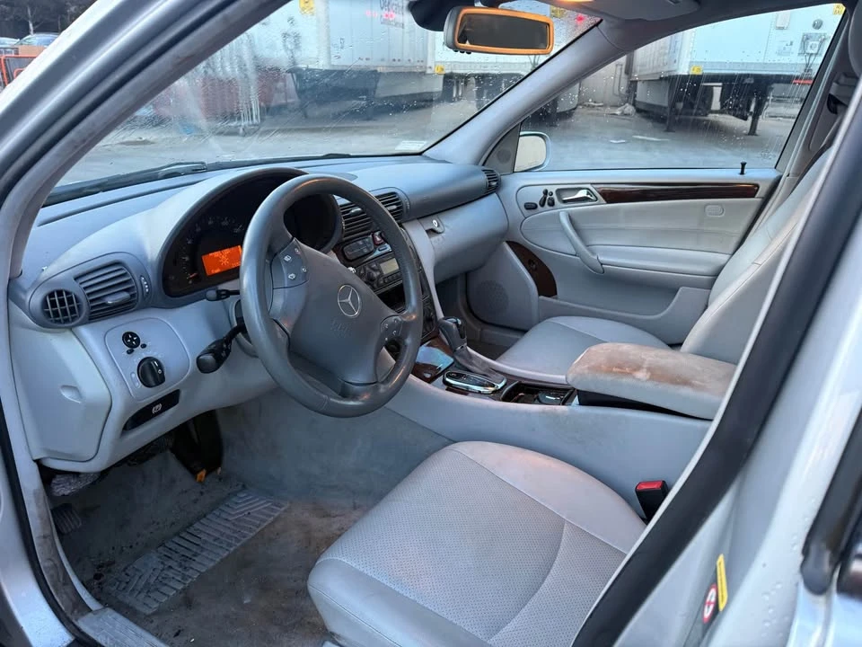 2003 Mercedes-Benz W203 C-Class - Image 8 of 9