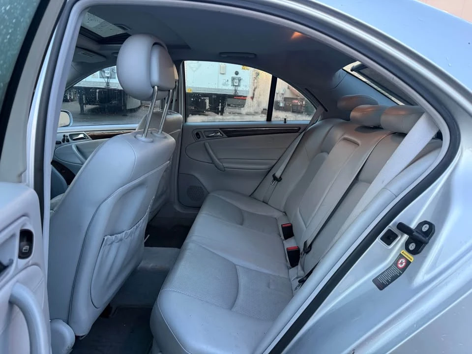 2003 Mercedes-Benz W203 C-Class - Image 5 of 9