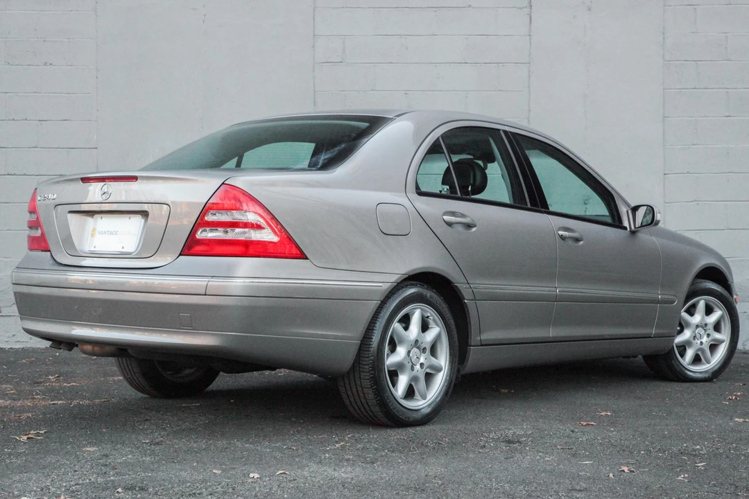 2003 Mercedes-Benz W203 C-Class - Image 4 of 31