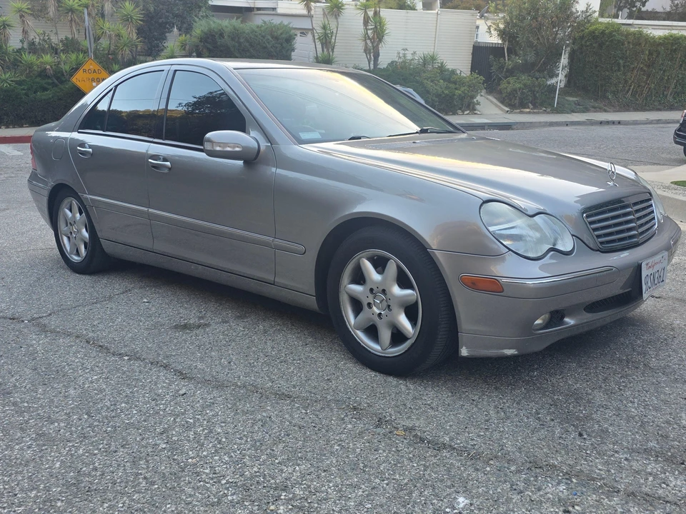2003 Mercedes-Benz W203 C-Class - Image 8 of 31