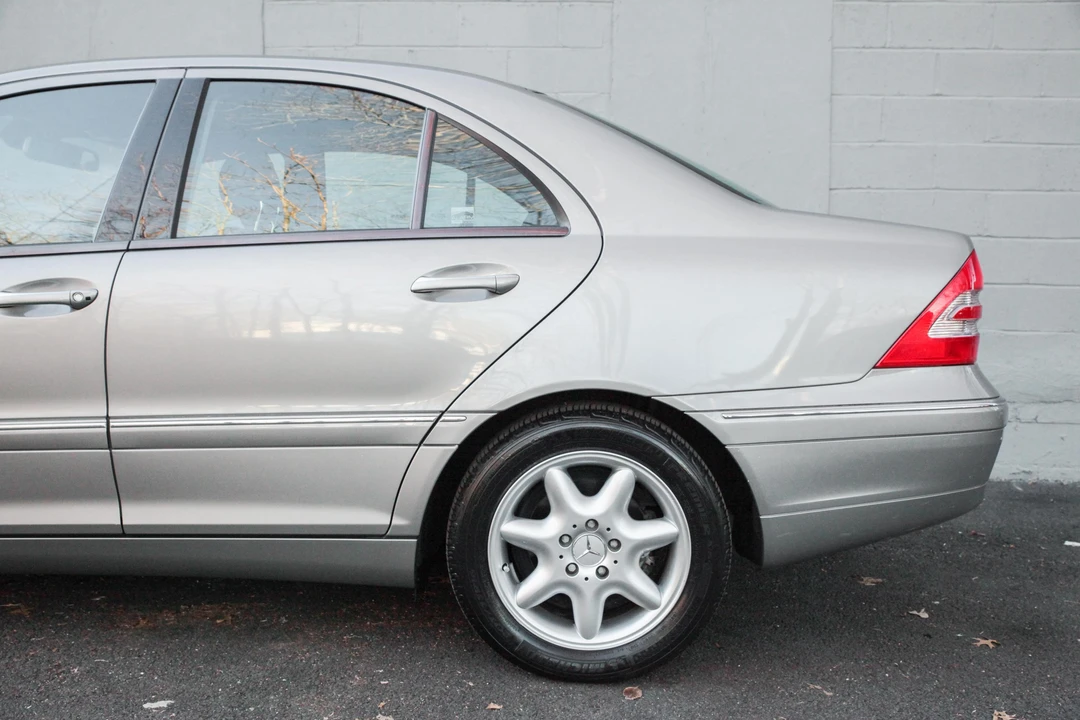 2003 Mercedes-Benz W203 C-Class - Image 20 of 31