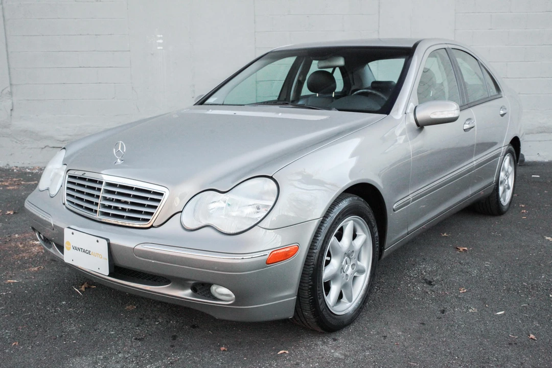 2003 Mercedes-Benz W203 C-Class - Image 7 of 31