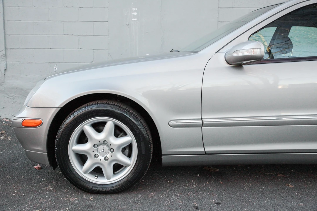 2003 Mercedes-Benz W203 C-Class - Image 15 of 31